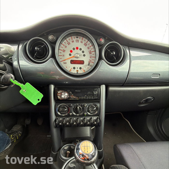 Slider image 8