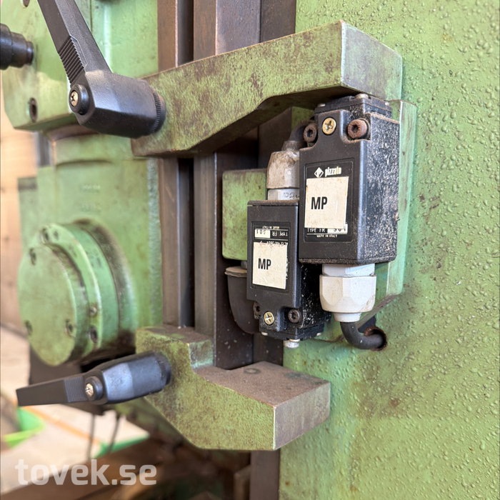 Slider image 3