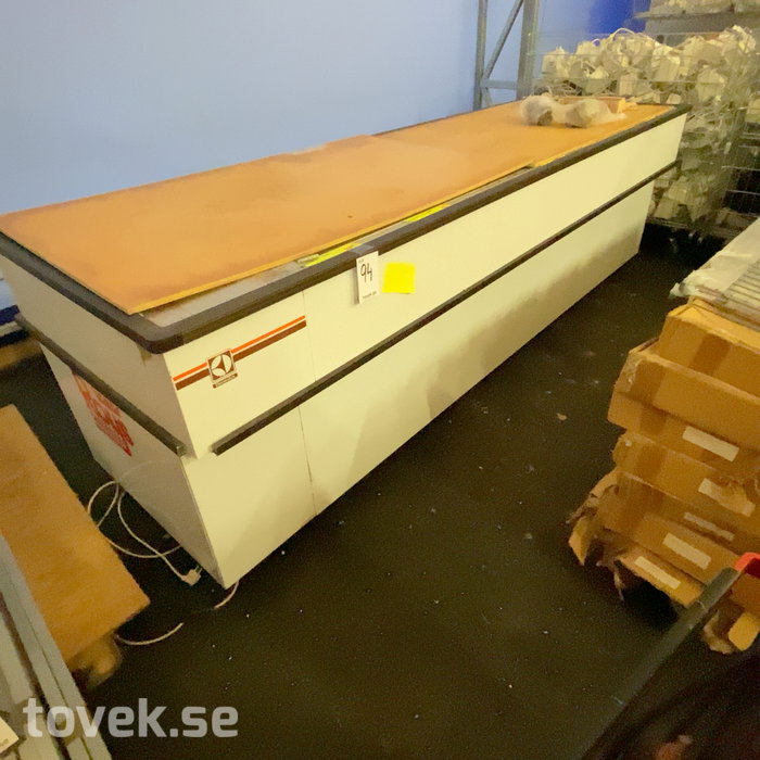 Slider image 0