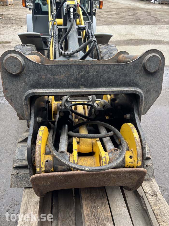 Slider image 3