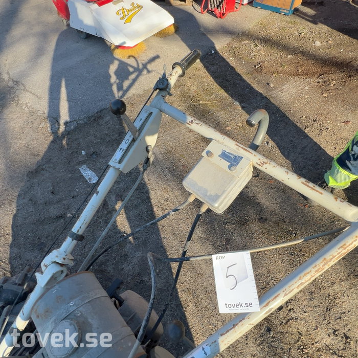 Slider image 8