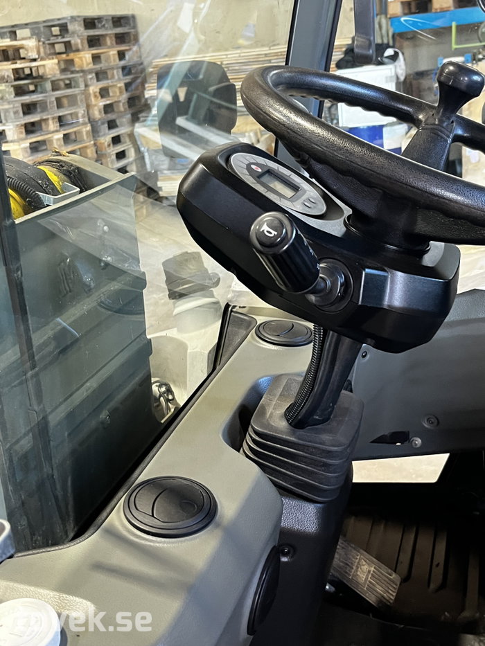 Slider image 15
