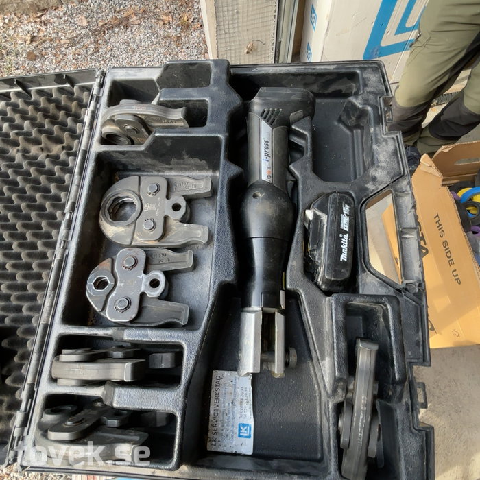 Slider image 0