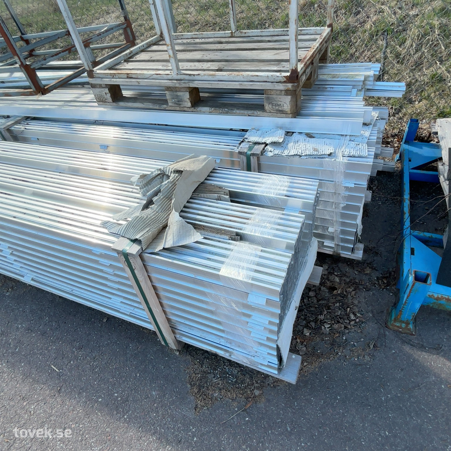 Slider image 9