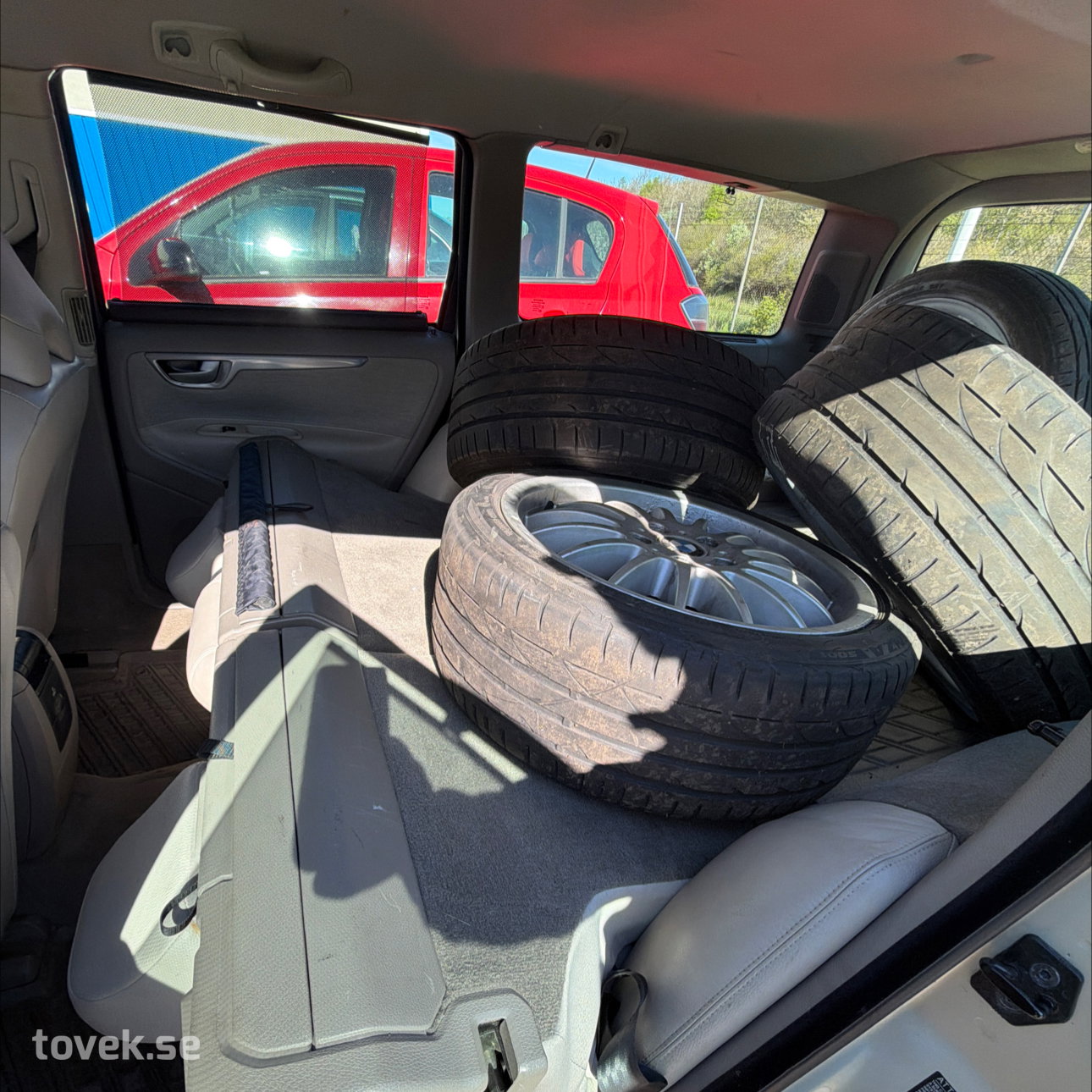 Slider image 4