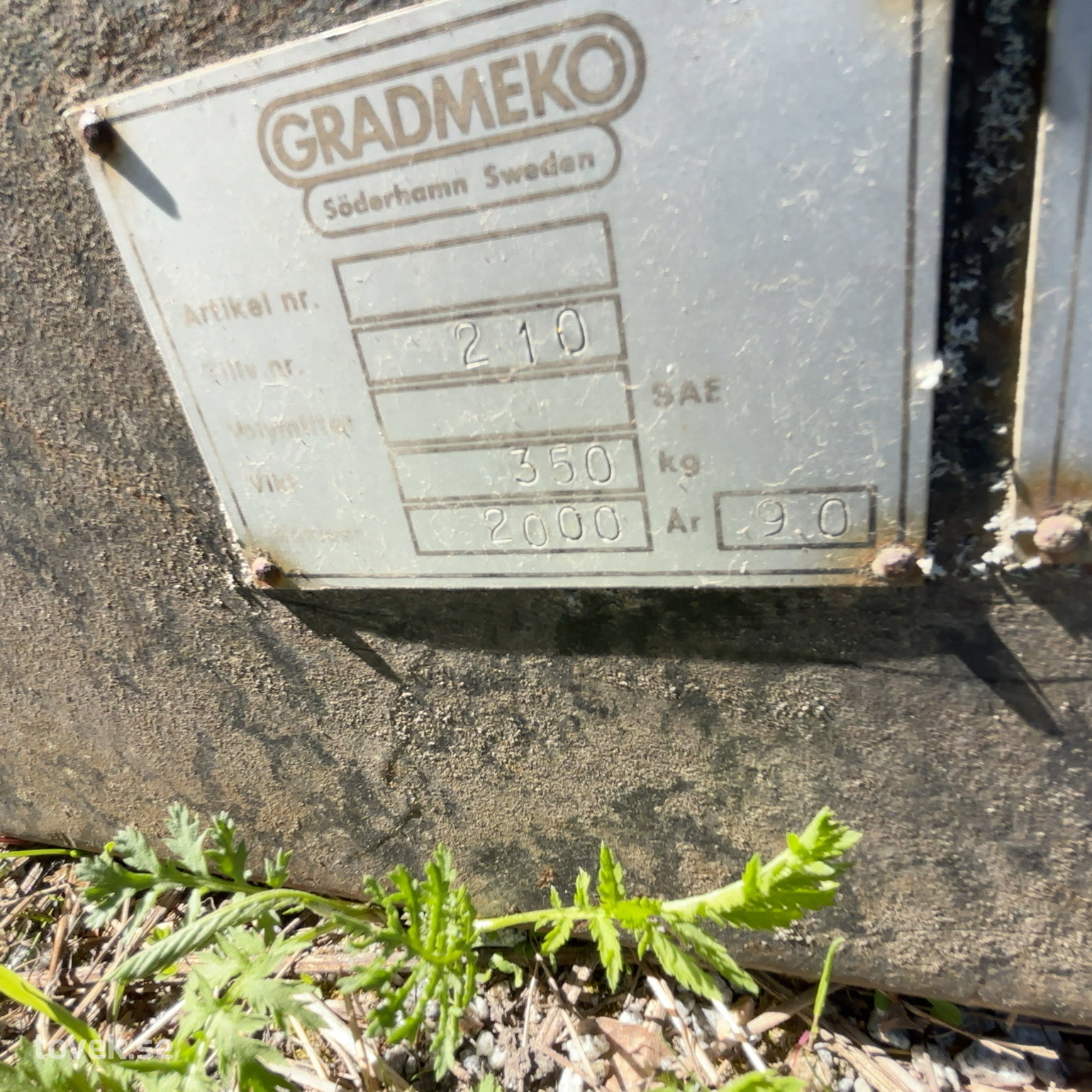 Slider image 9