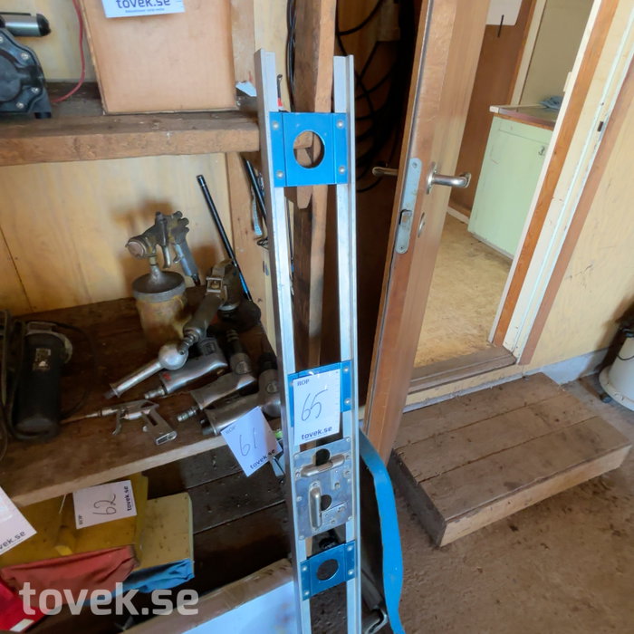 Slider image 0