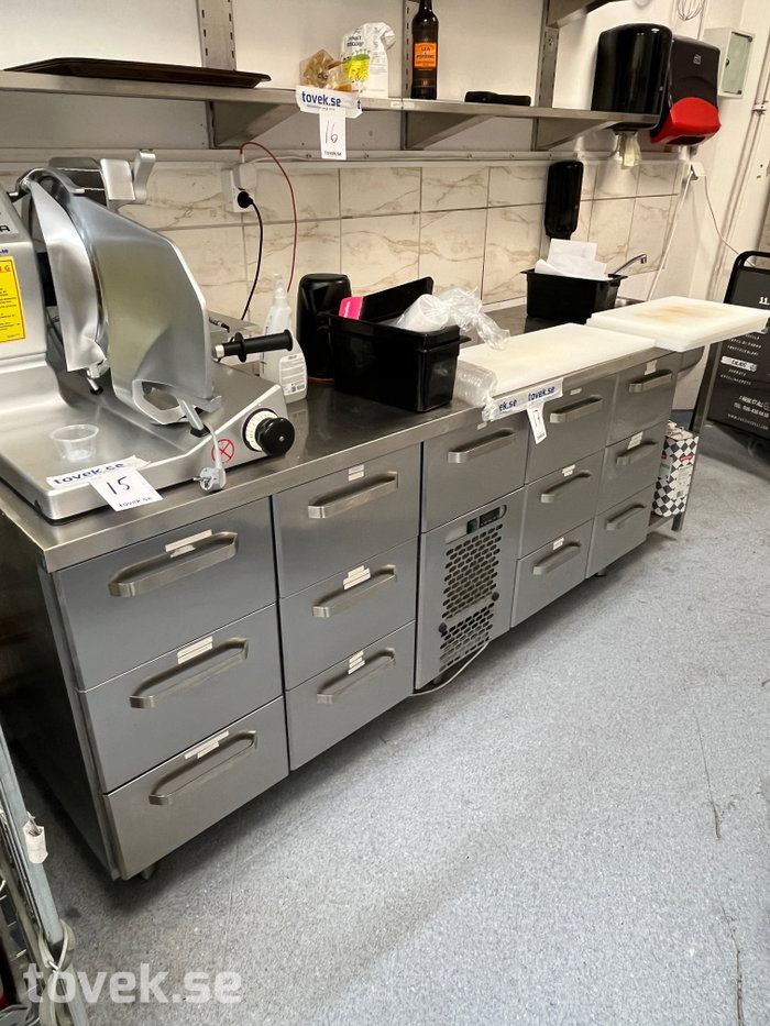 Slider image 14