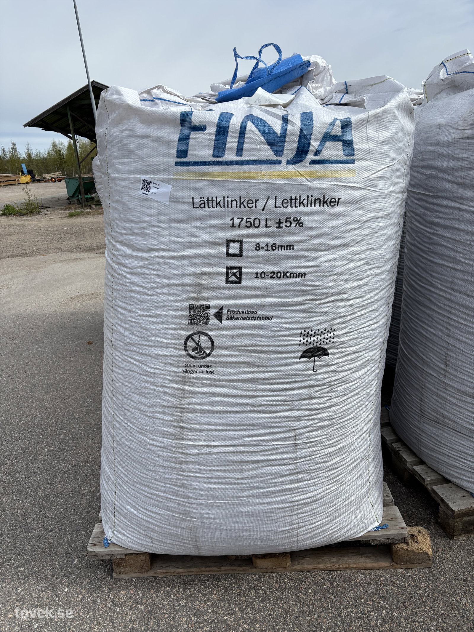 Lättklinker 9 säckar på auktion i Gnarp hos Toveks Auktioner