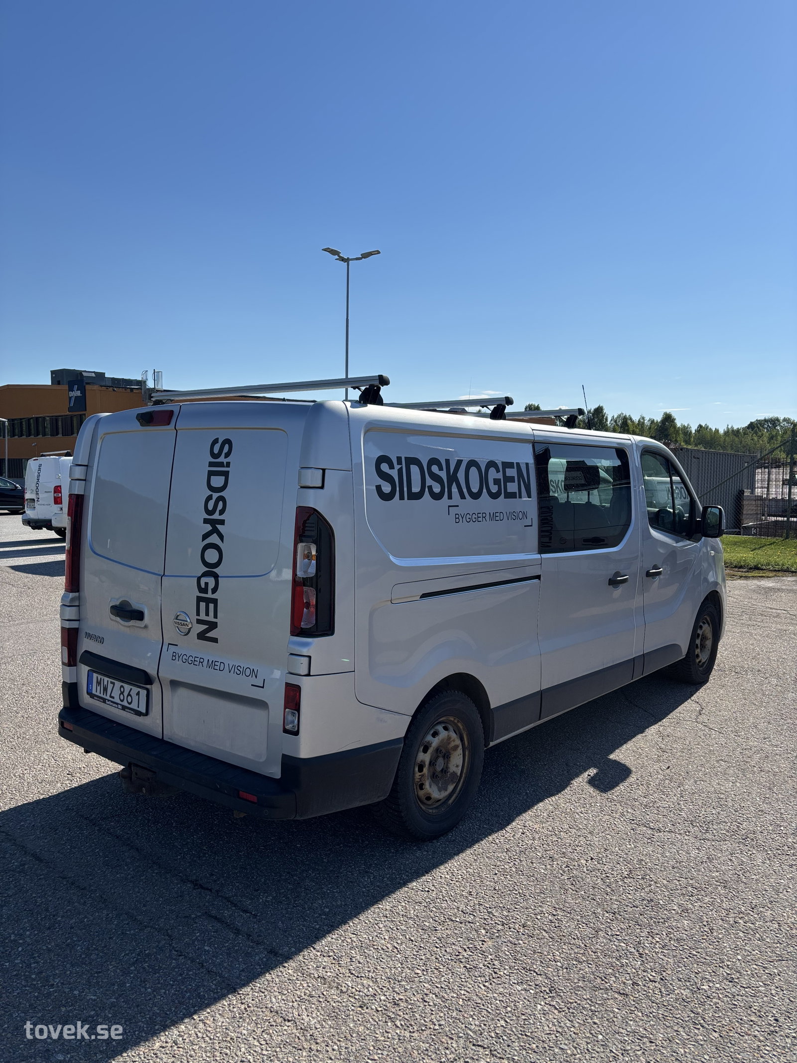 Slider image 4