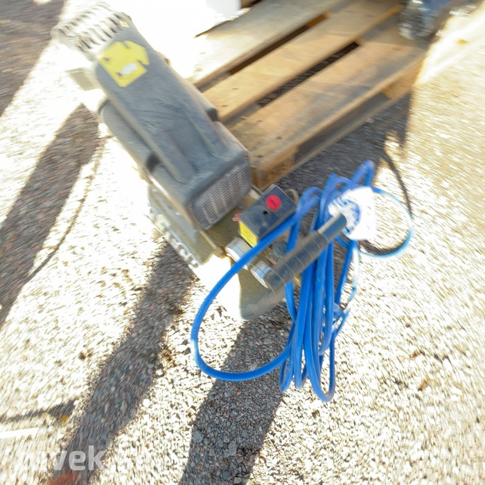 Slider image 4