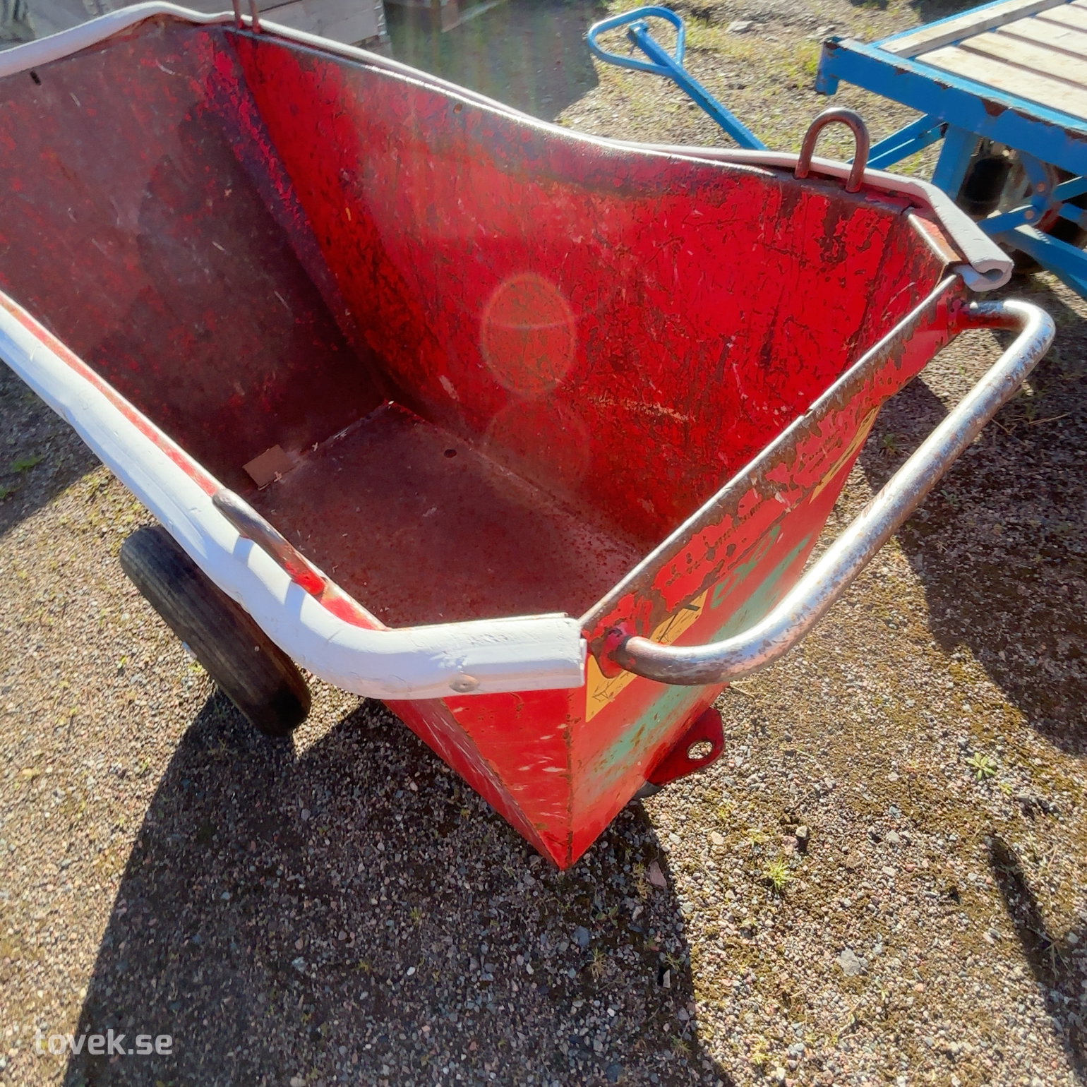 Slider image 3