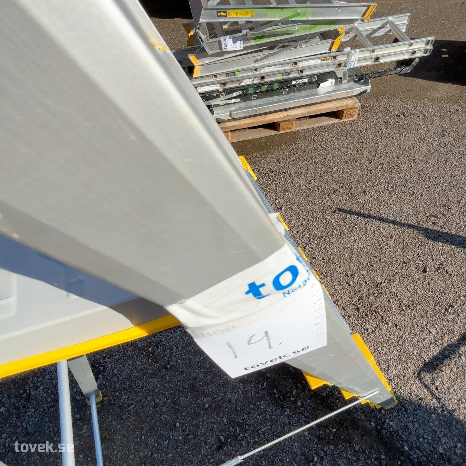 Slider image 3