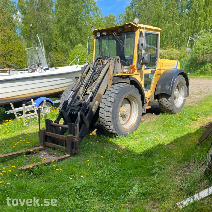Lastmaskin Lundberg 344 T med gafflar