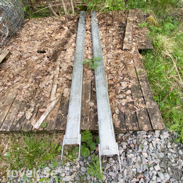 Slider image 0