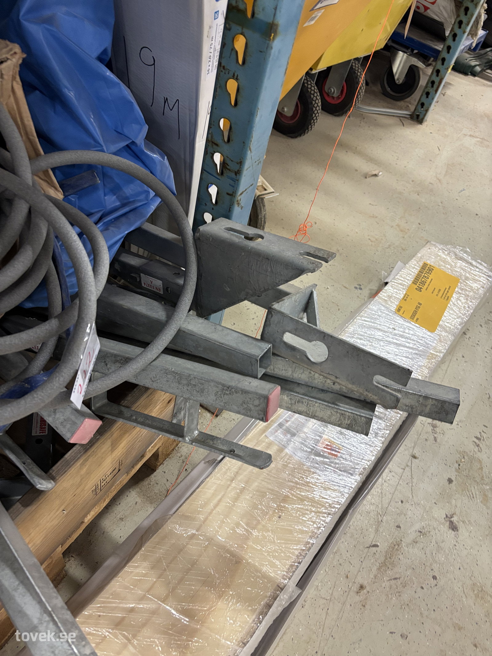 Slider image 3