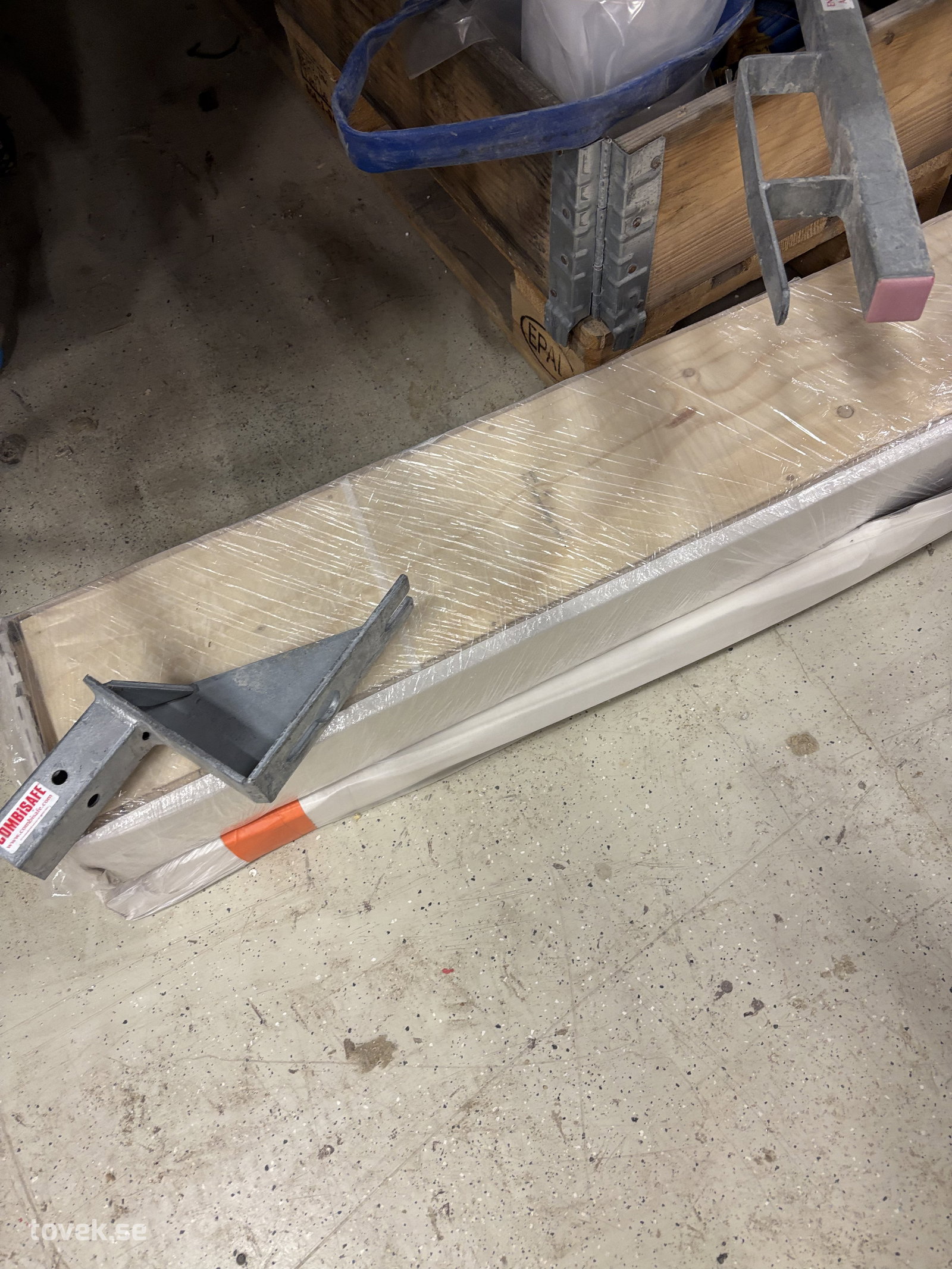 Slider image 7