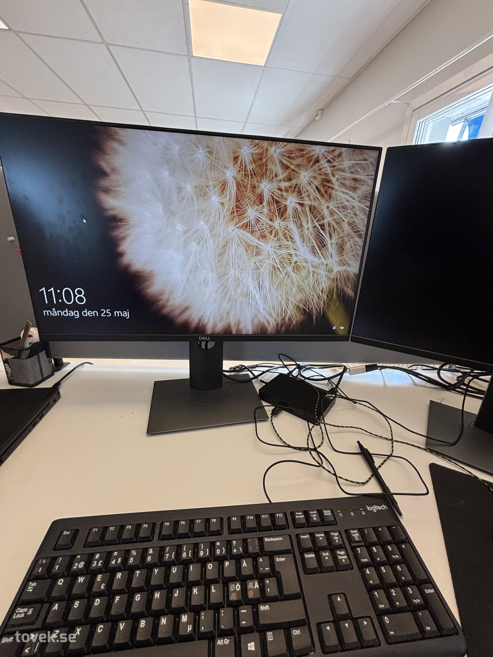 Slider image 8