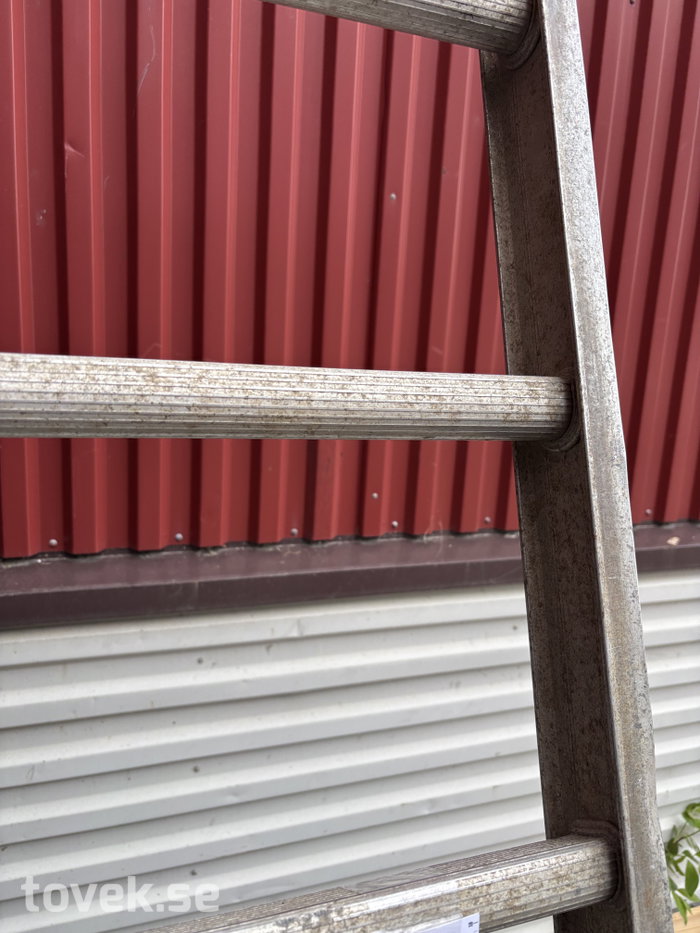 Slider image 3