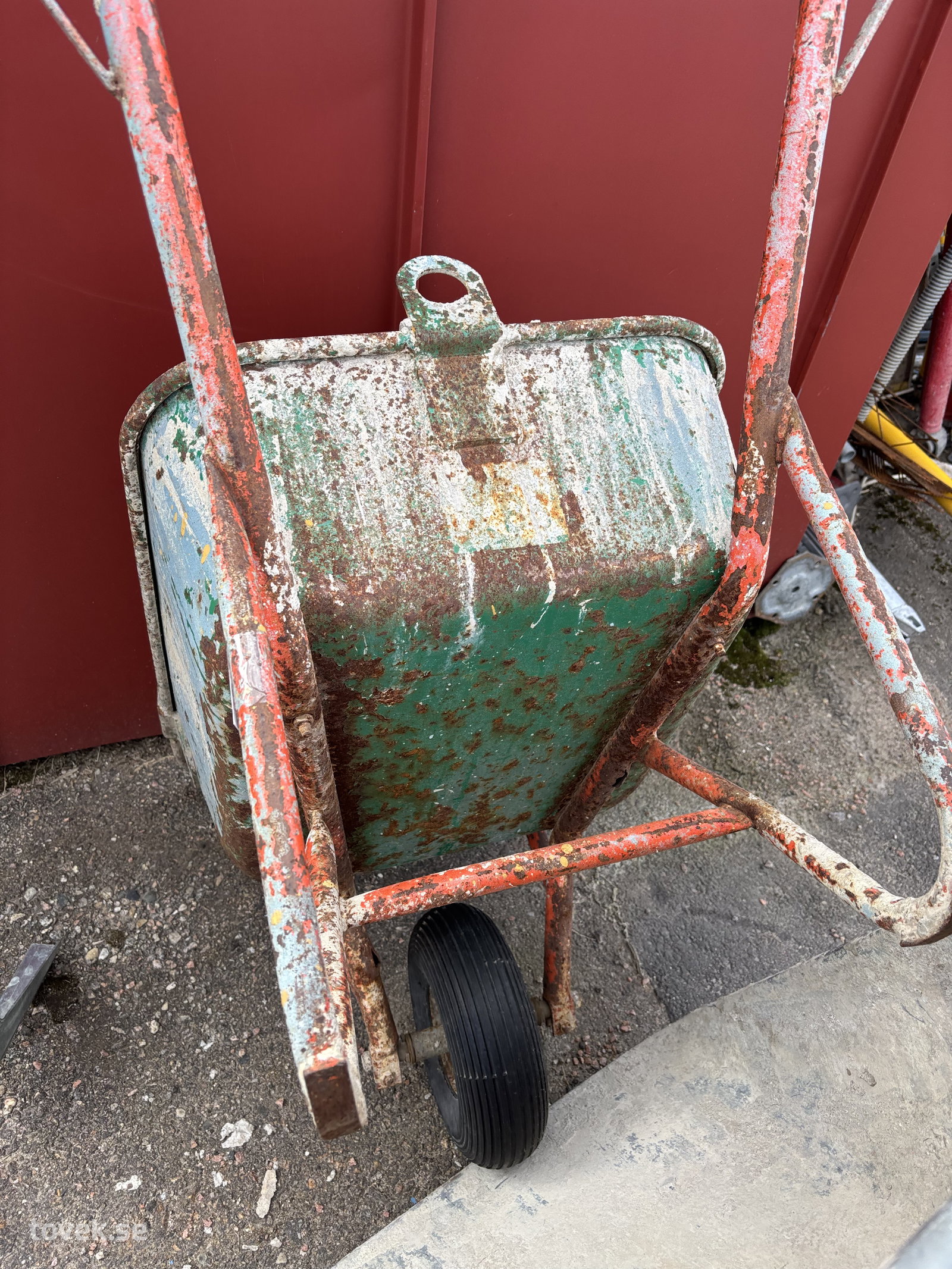 Slider image 3