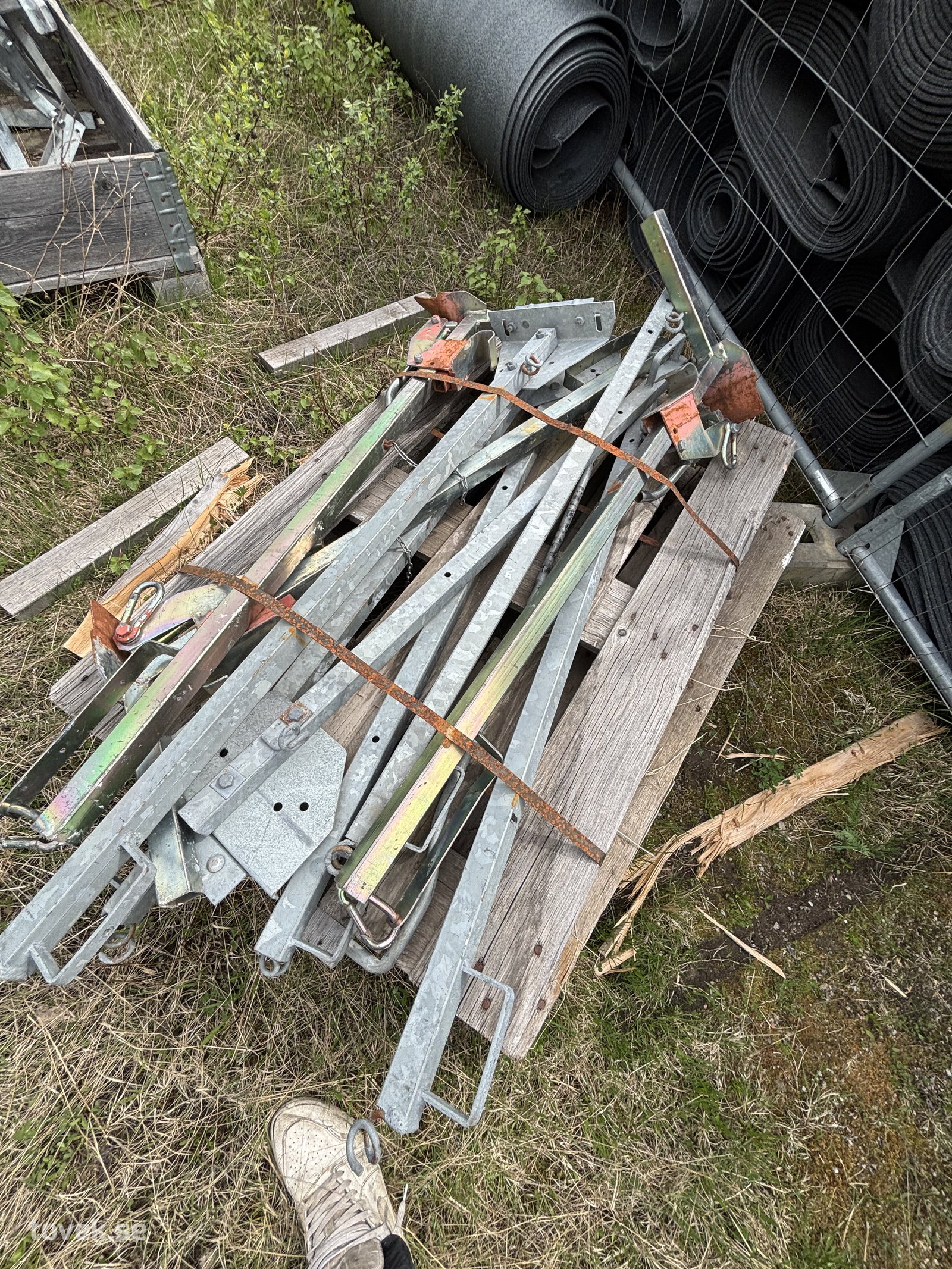 Slider image 6