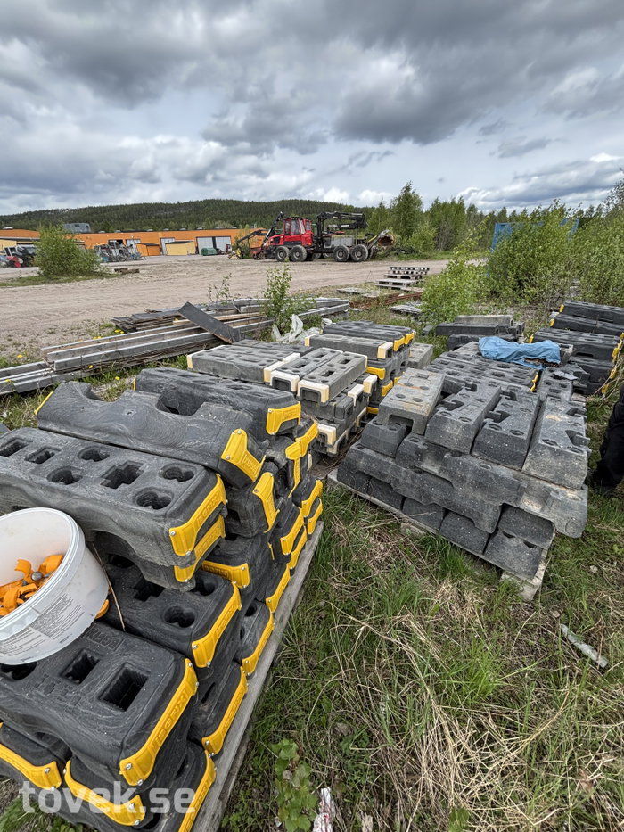 Slider image 6