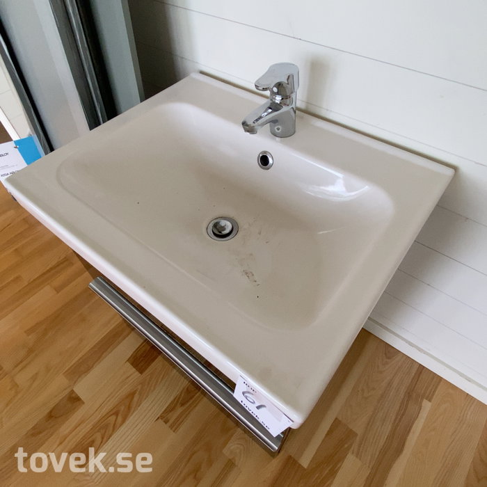 Slider image 1