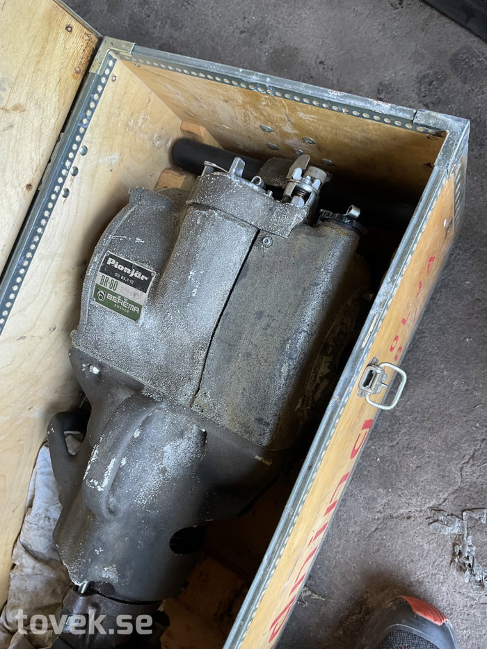 Slider image 6