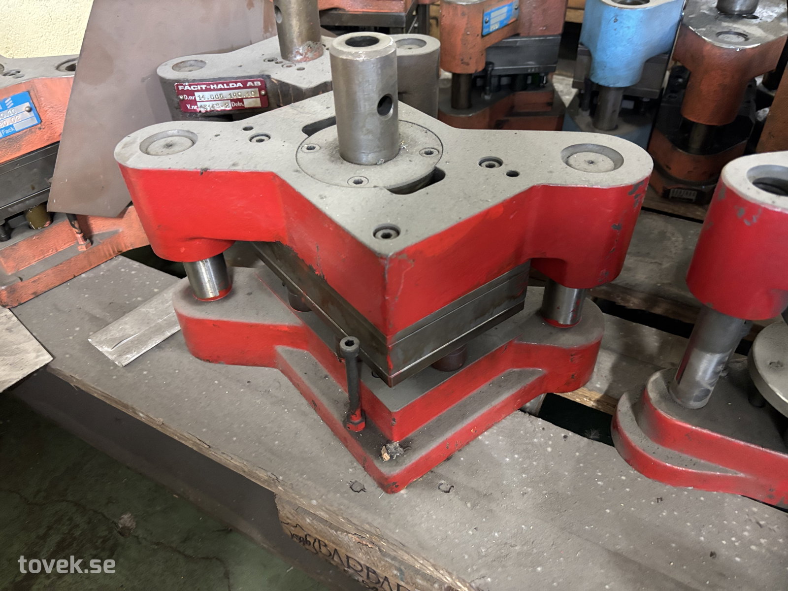 Slider image 28