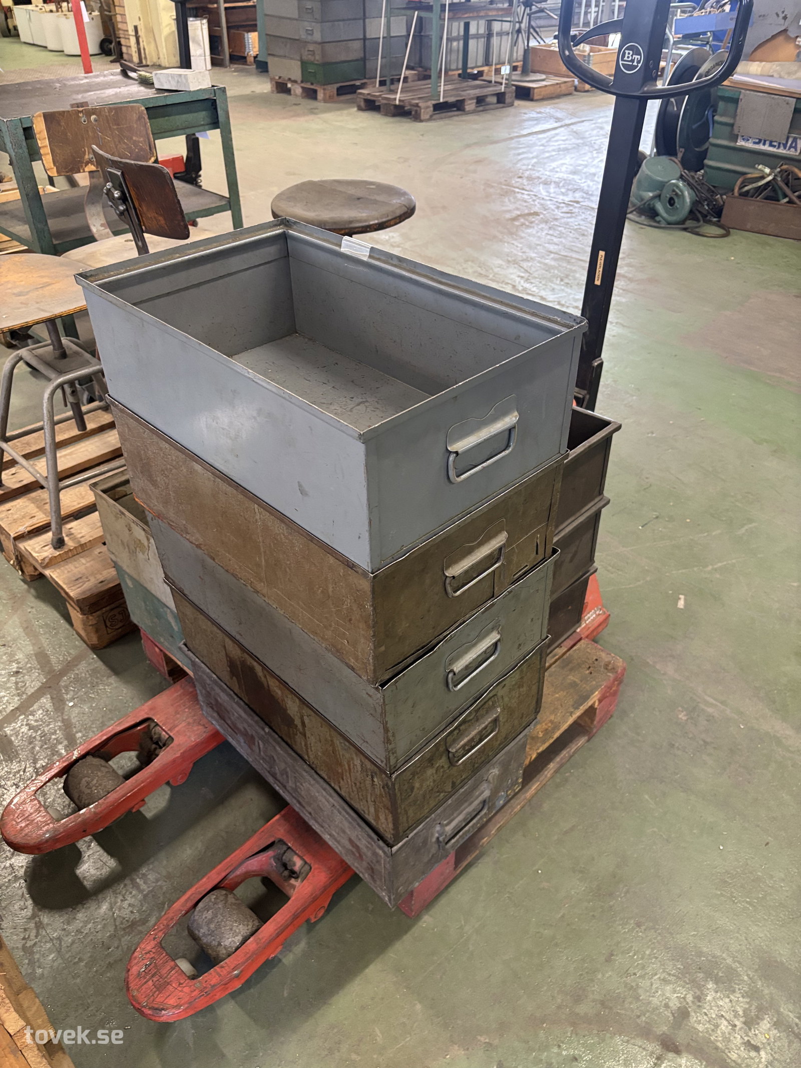 Plåtlådor olika modeller ca 12 st 