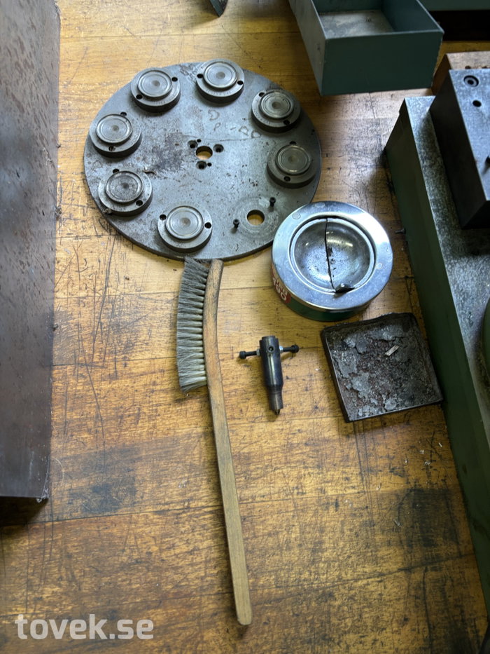Slider image 10