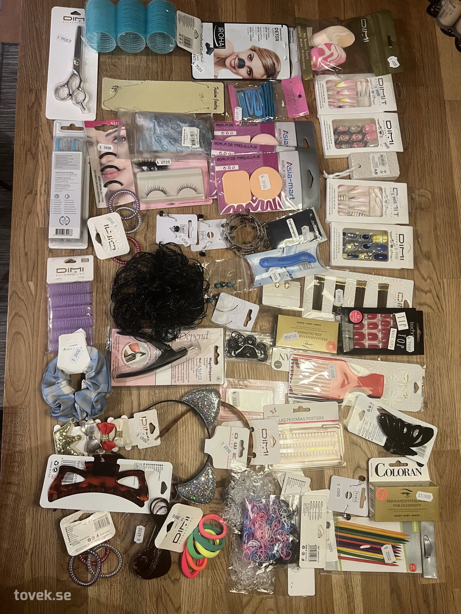 Paket med div hår o nageltillbehör # 5