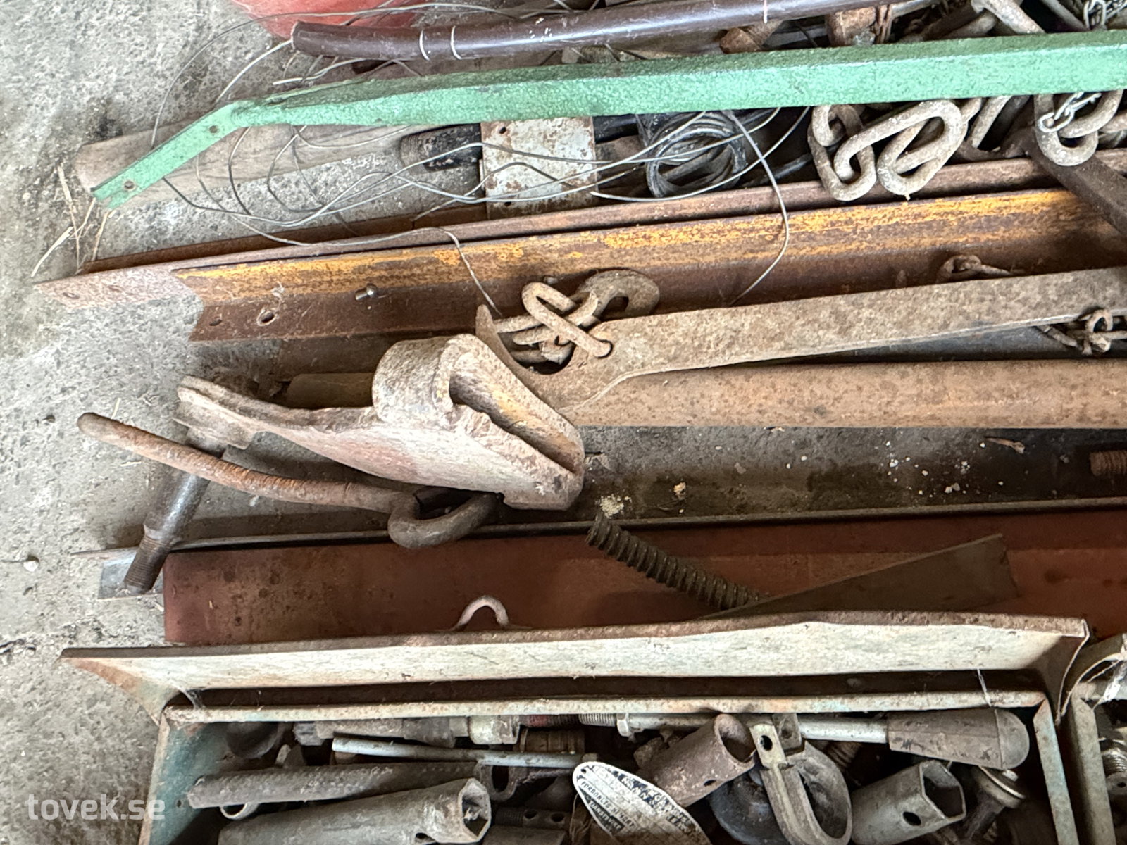 Diverse metall m.m. enligt bilder