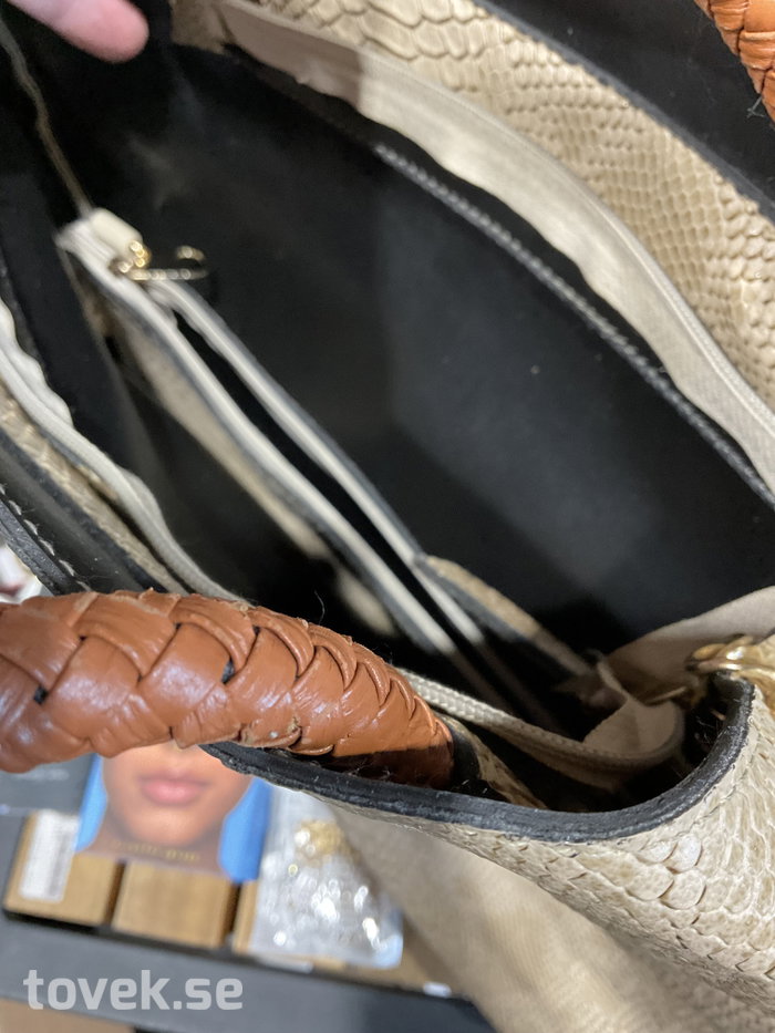 Slider image 12