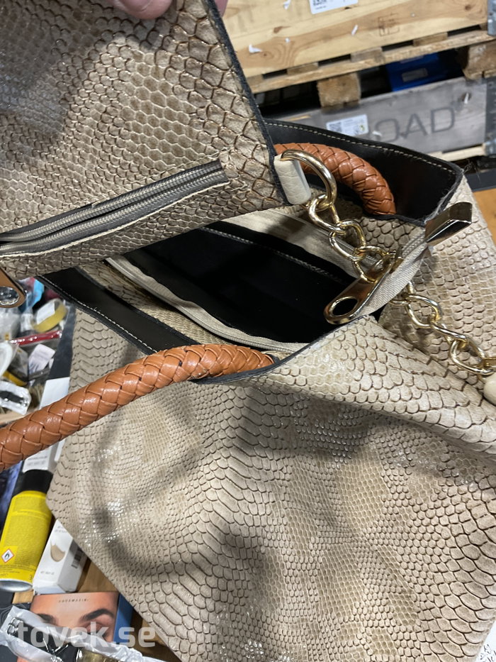 Slider image 13