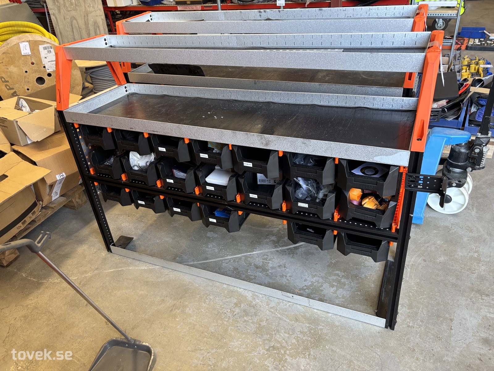 Bilinredning, Work System, ca 147x105x42cm, ca 6 månader gamla 