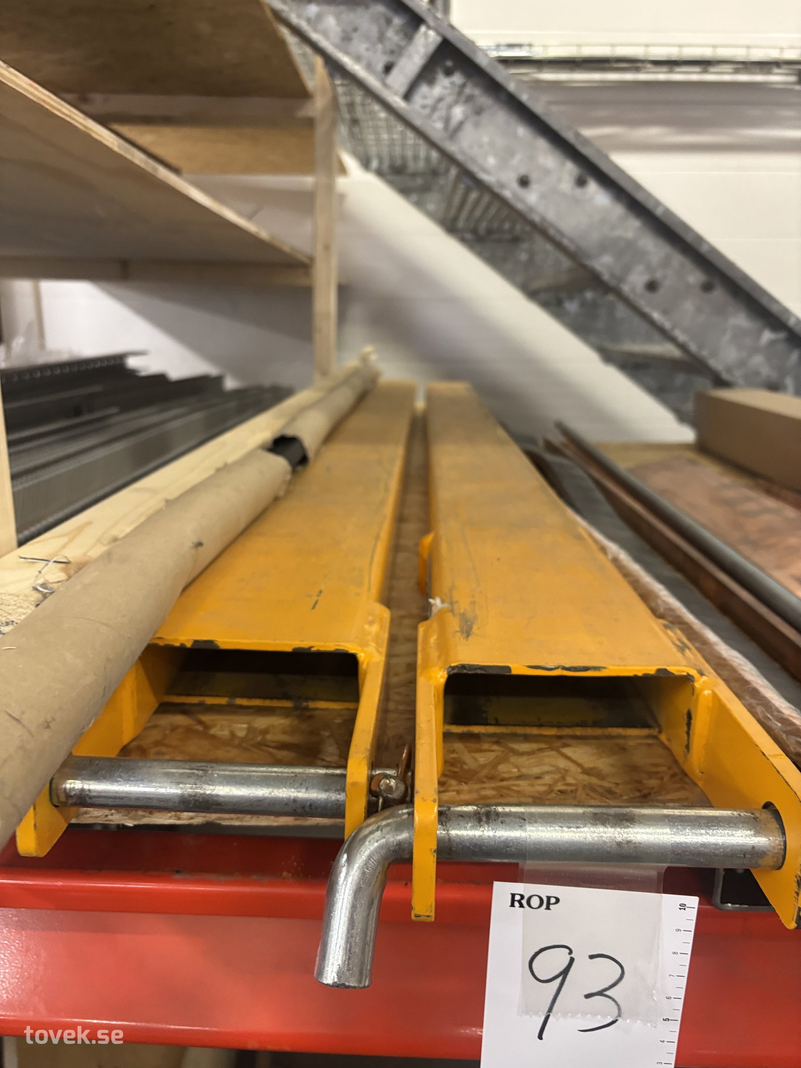 Långgafflar nästan nya 2 meter, passar gafflar som är 45x110 mm 
