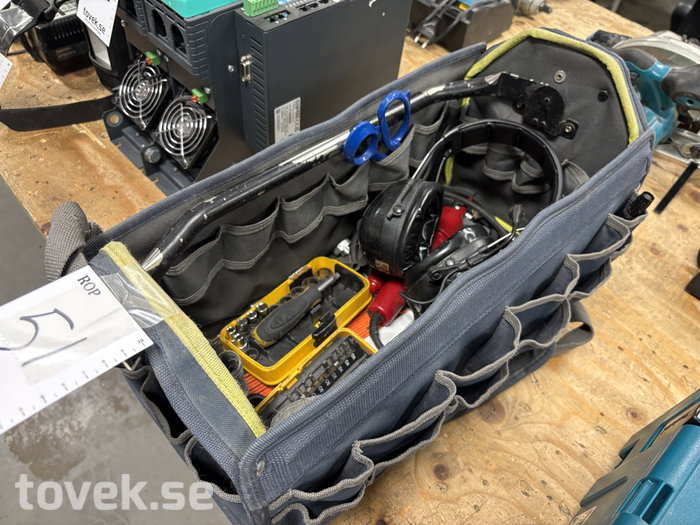 Slider image 0