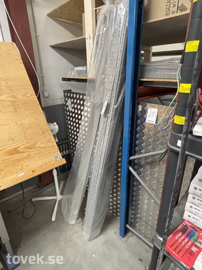 Slider image 0