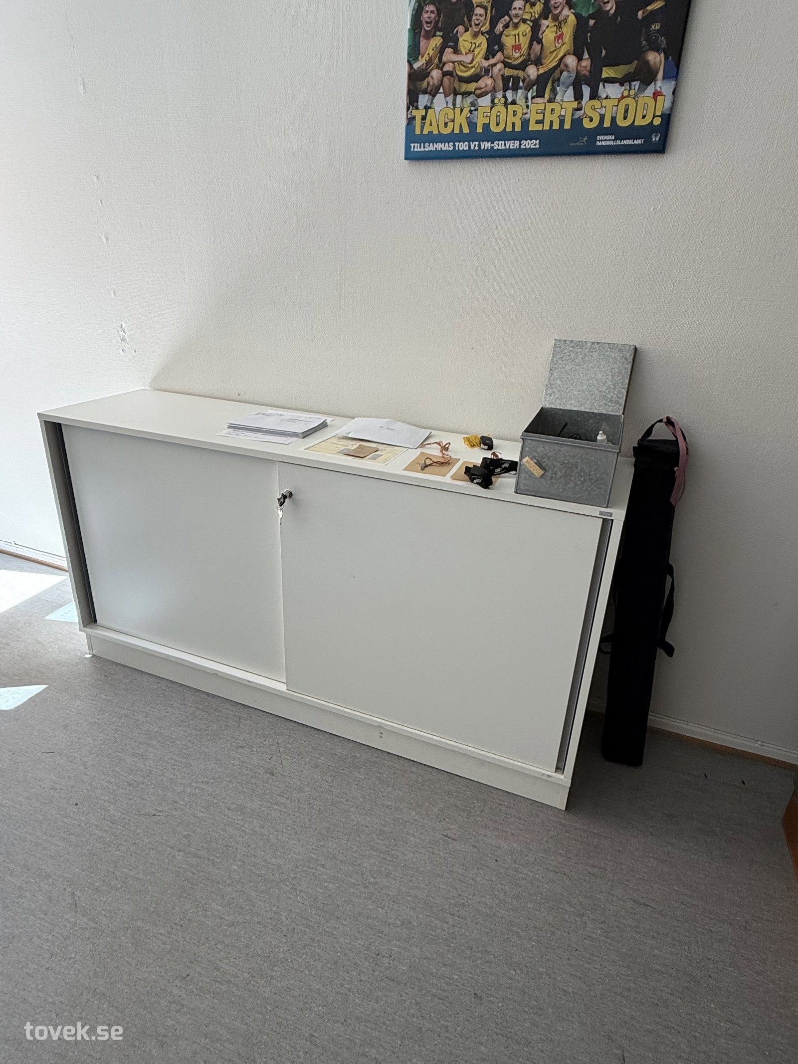 Skänk inkl innehåll