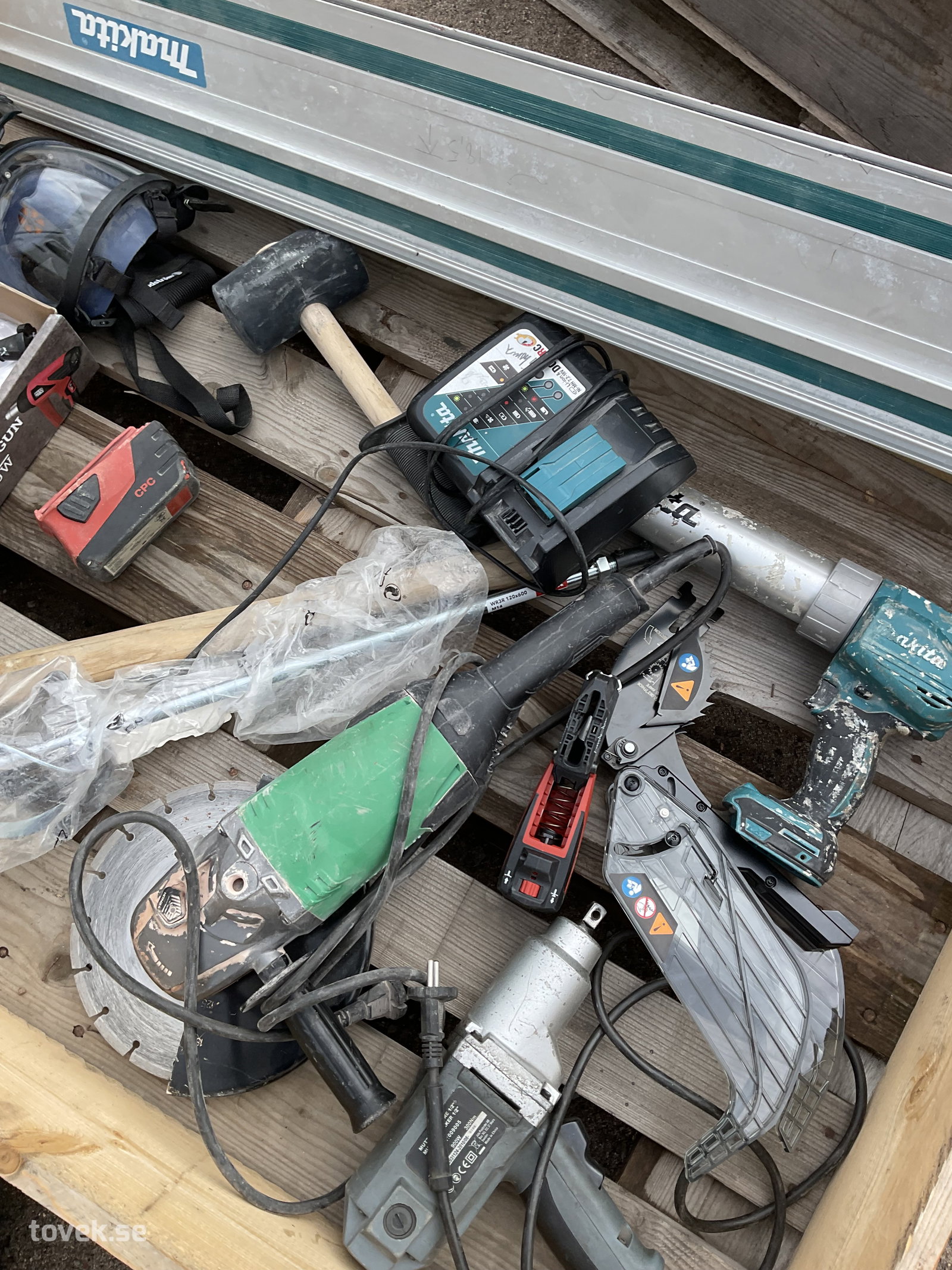 Slider image 13
