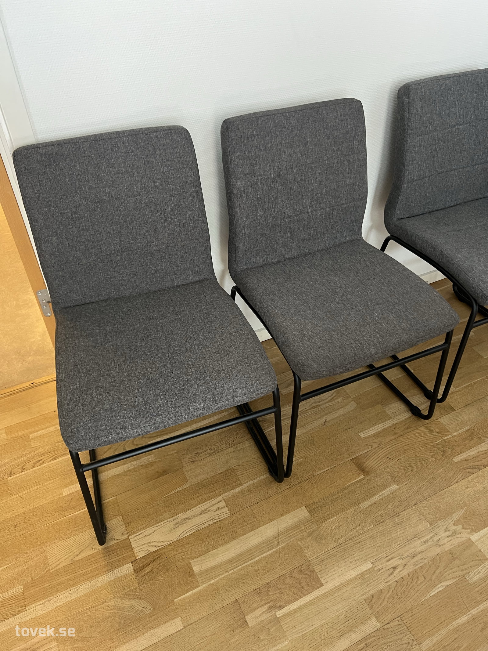 Besöksstolar x 2