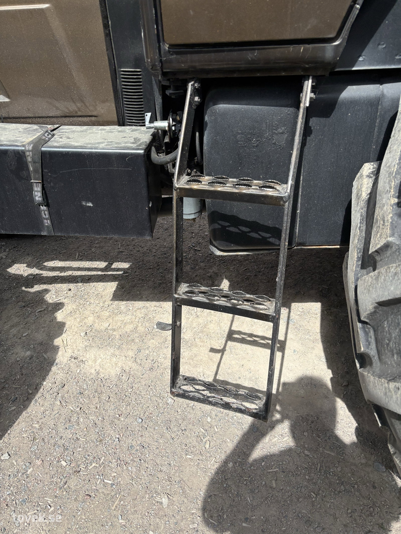 Slider image 7