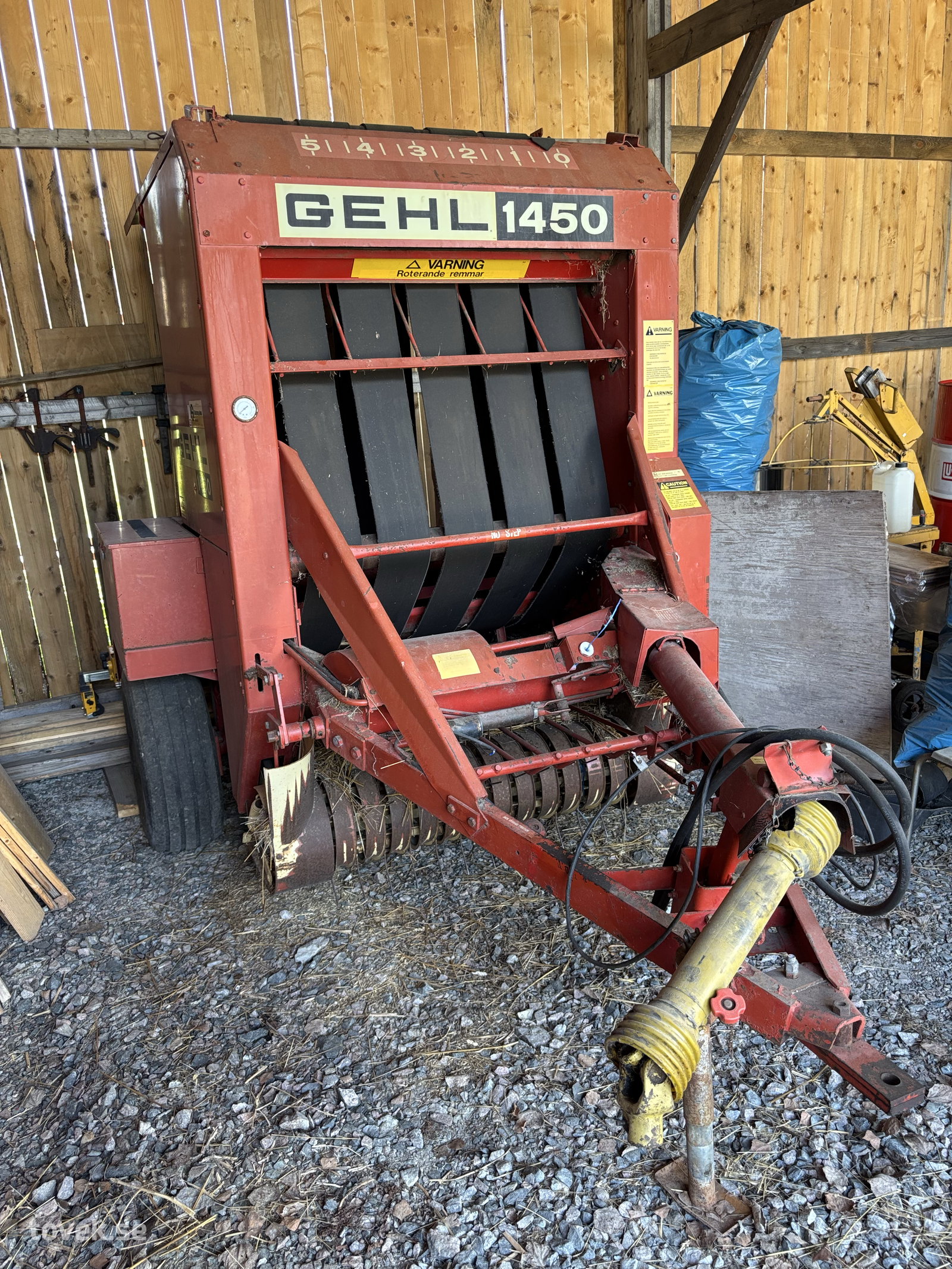 Rundbalspress GEHL 1450 