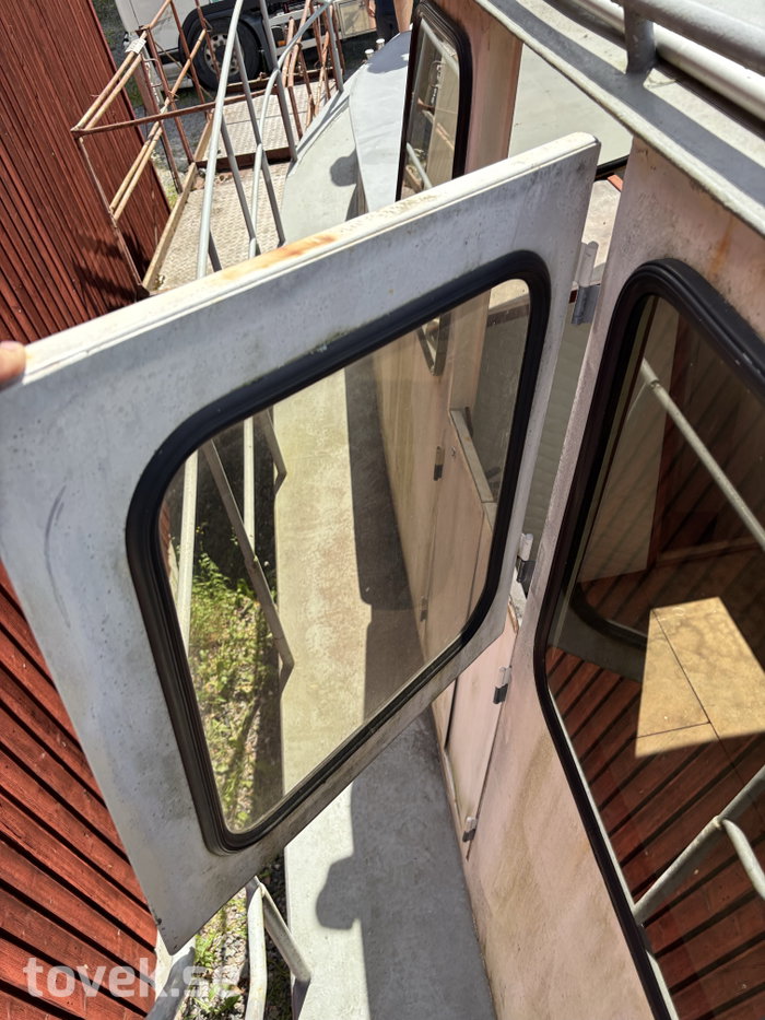 Slider image 33