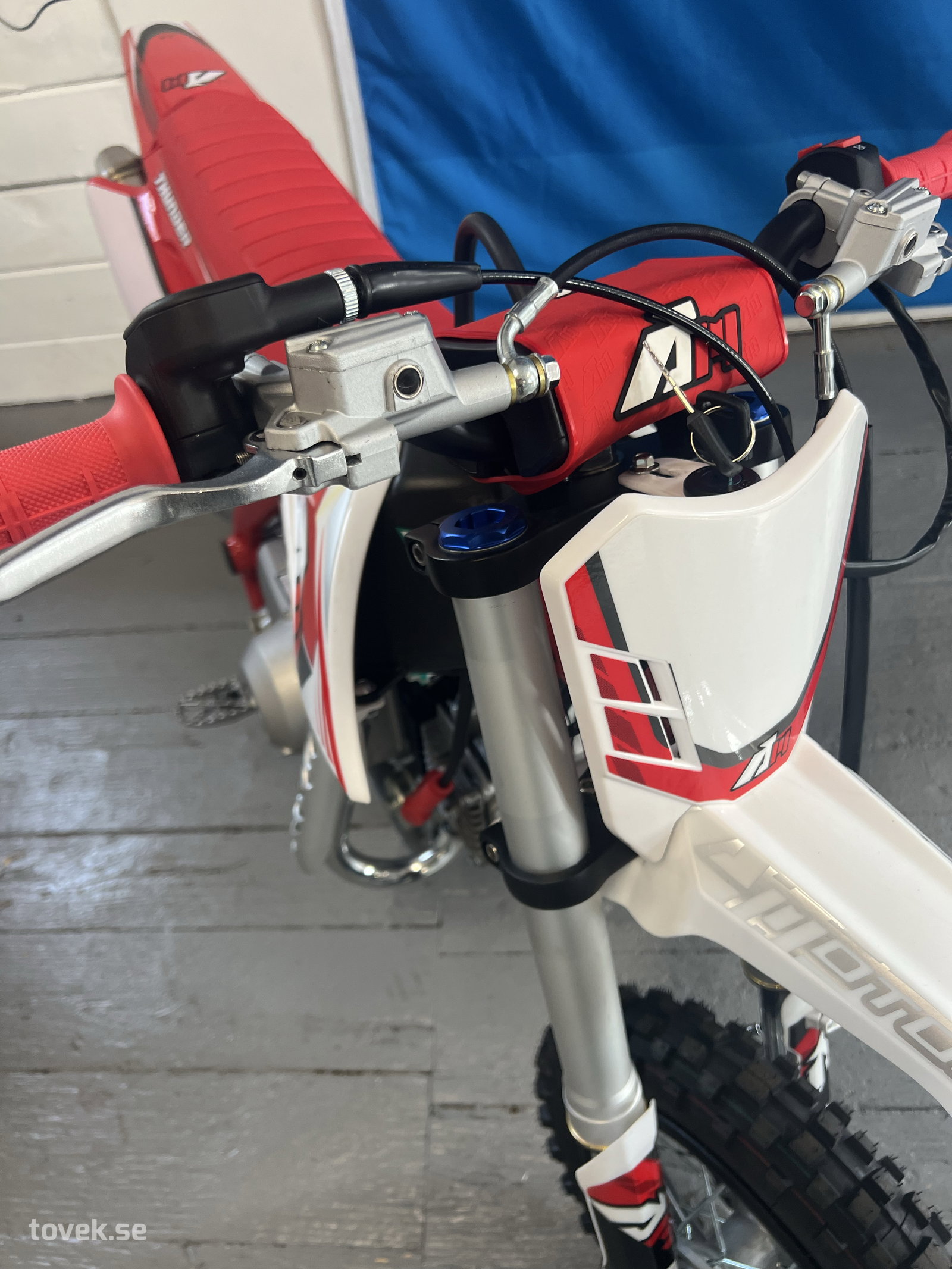 Slider image 8