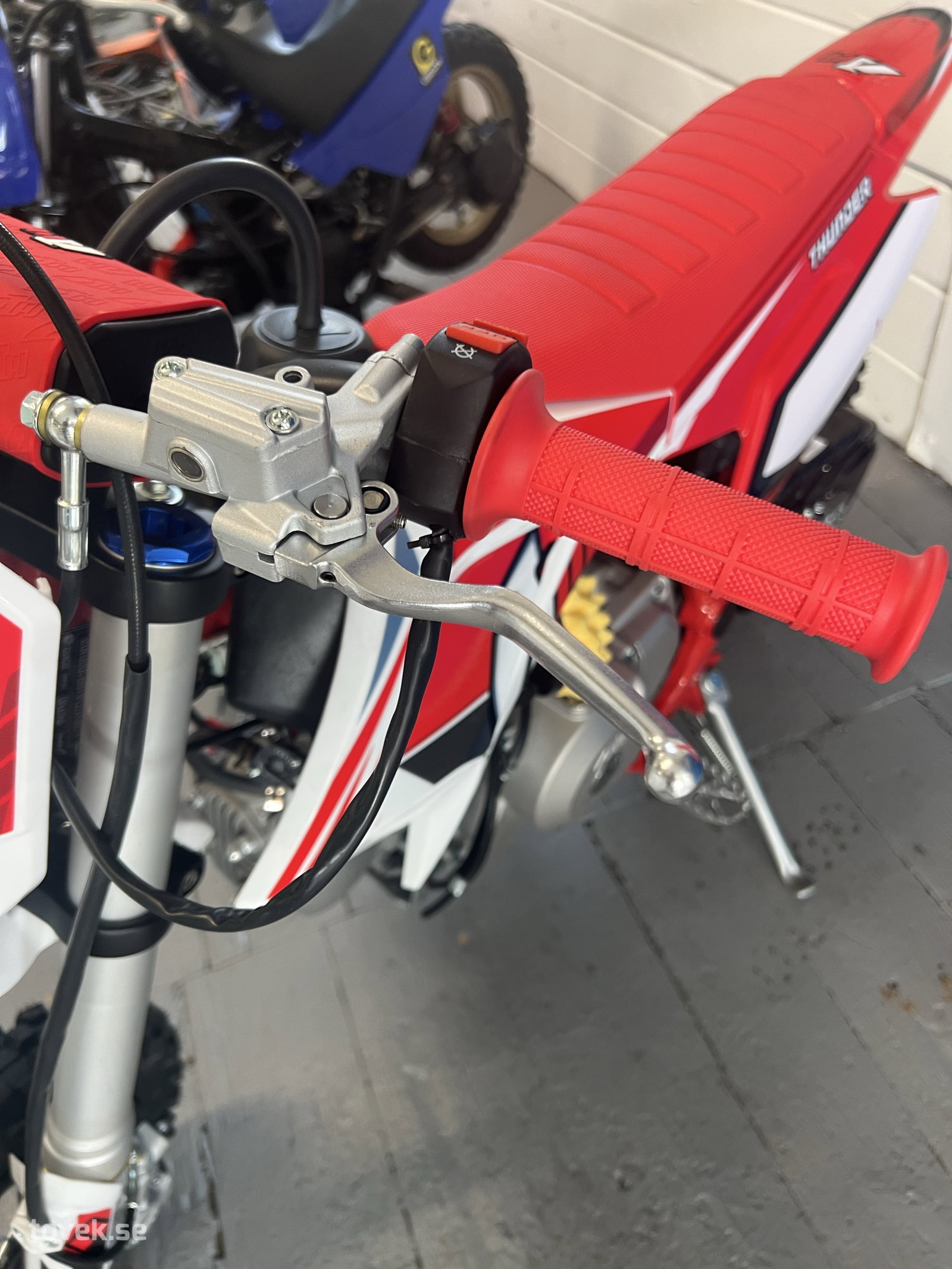 Slider image 7