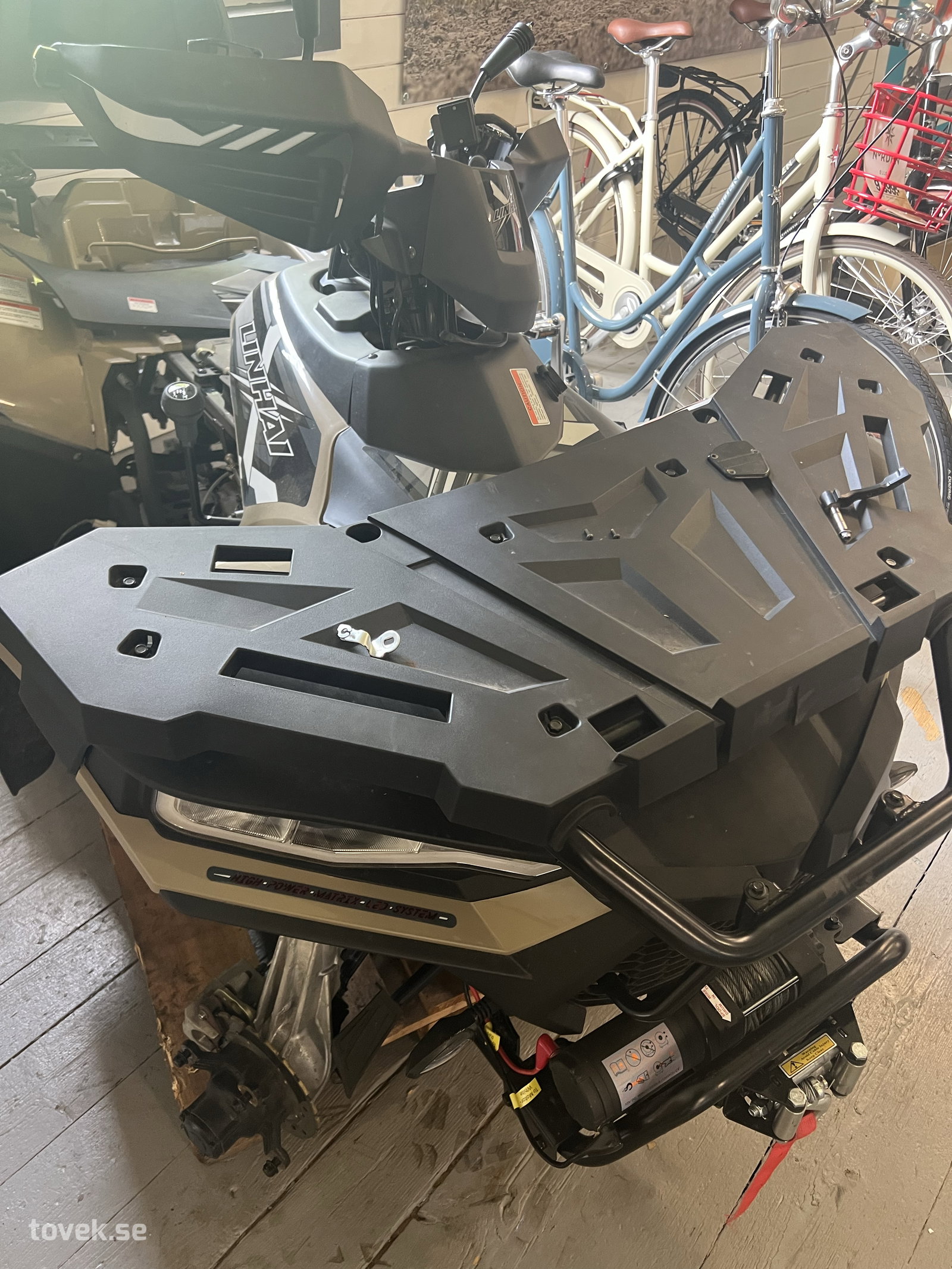 Linhai, LH300ATV-3D Promax T3, 2021. Krockad, delar är plockade.