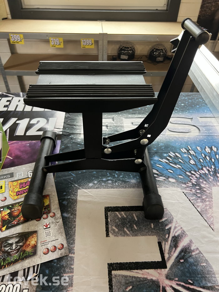 Slider image 0