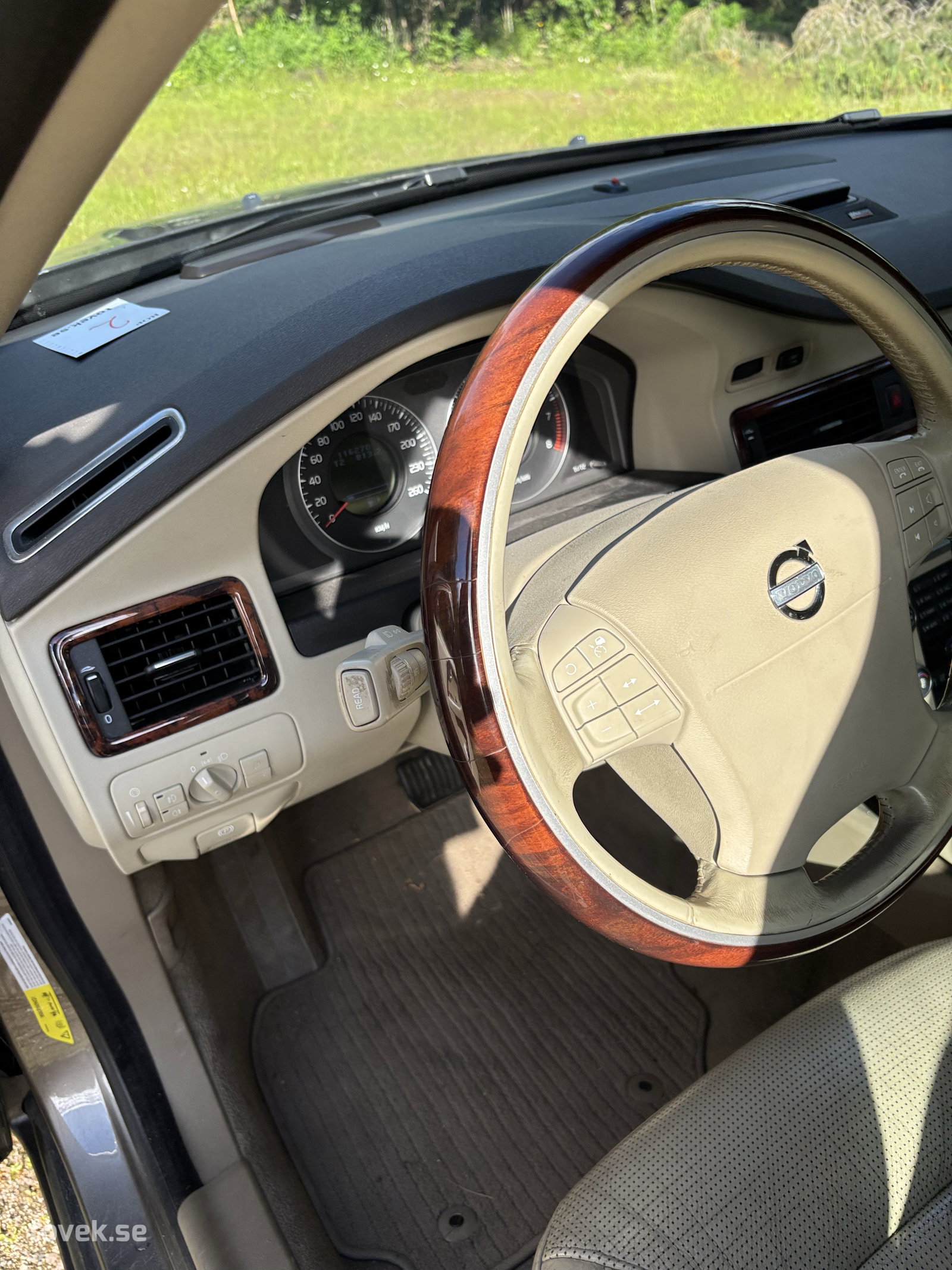 Slider image 13